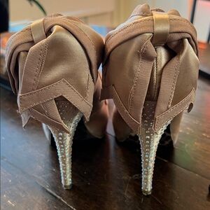 Betsey Johnson Rose Peep-Toe with sequined heels, size 8.5